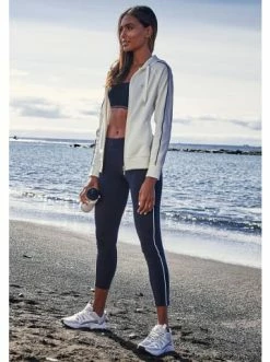 Outdoor & Sport H.I.S Kapuzensweatjacke In Marine Günstig Kaufen 21 Outdoor & Sport H.I.S Kapuzensweatjacke In Marine Günstig Kaufen -HIS SHOP h i s kapuzensweatjacke in marine 14